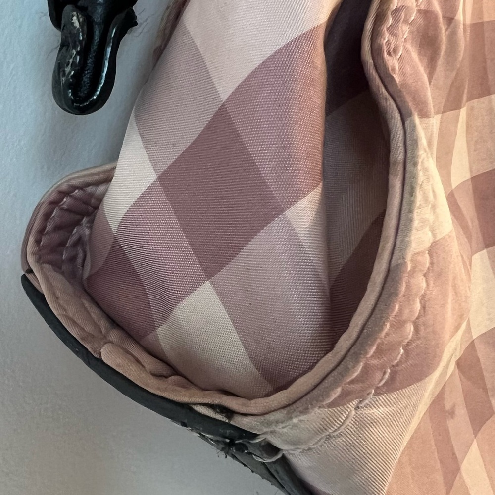 Authentic Burberry Prorsum Pink/Burgundy, Nylon Shoulder Bag - Picture 6 of 16